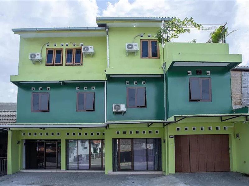 Halona Residence Near Pakuwon Mall Jogja Kejayan Bagian luar foto